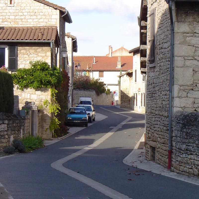 Centre Village - Lucenay